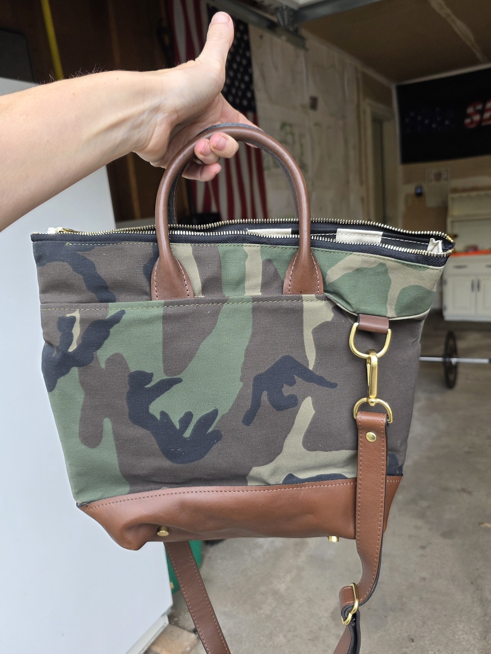 R. Riveter Bag Camo Canvas - Picture 2 of 3